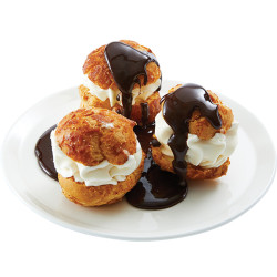 Profiteroles avec choux maison et sa ganache au chocolat