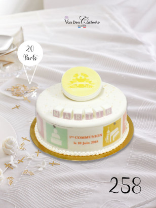 Gâteau Communion Cube Prénom