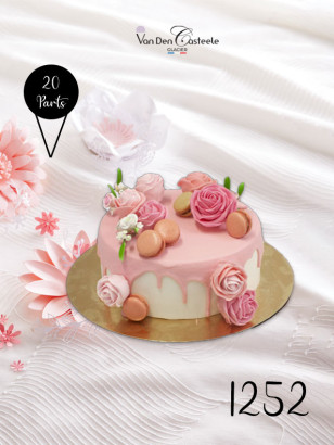 Gâteau Drip Cake Floral Rose